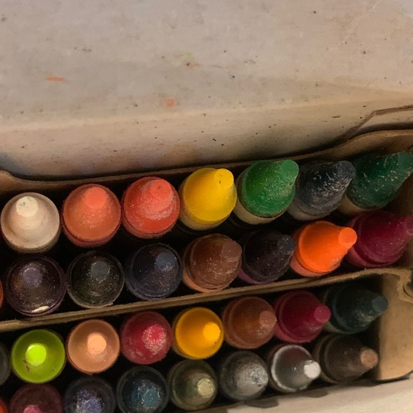 Vintage Crayola Crayon Big Box 96 Crayons with Built in Sharpener 1992 - Picture 9 of 12